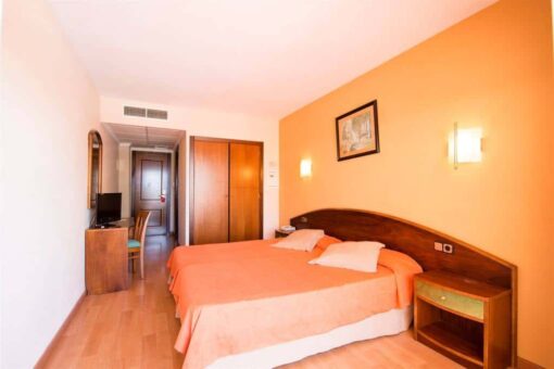 Helios_5 Single Room